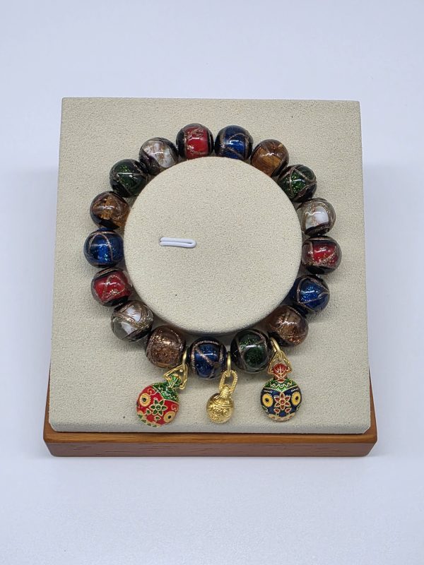 Incense Ash Glaze Bracelet with the Golden Beast Family (Medium)