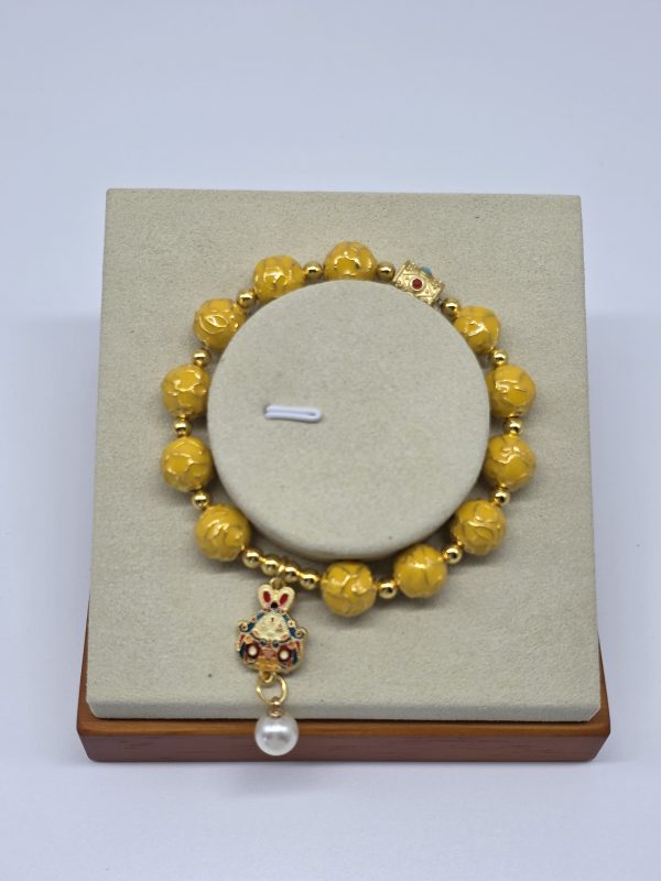 Yellow Enamel Fortune Rabbit Gold Bead Bracelet